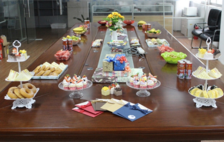 EIMS国际短信员工生日会